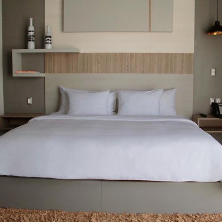 Esduma Hk Hotel Pachuca Экстерьер фото